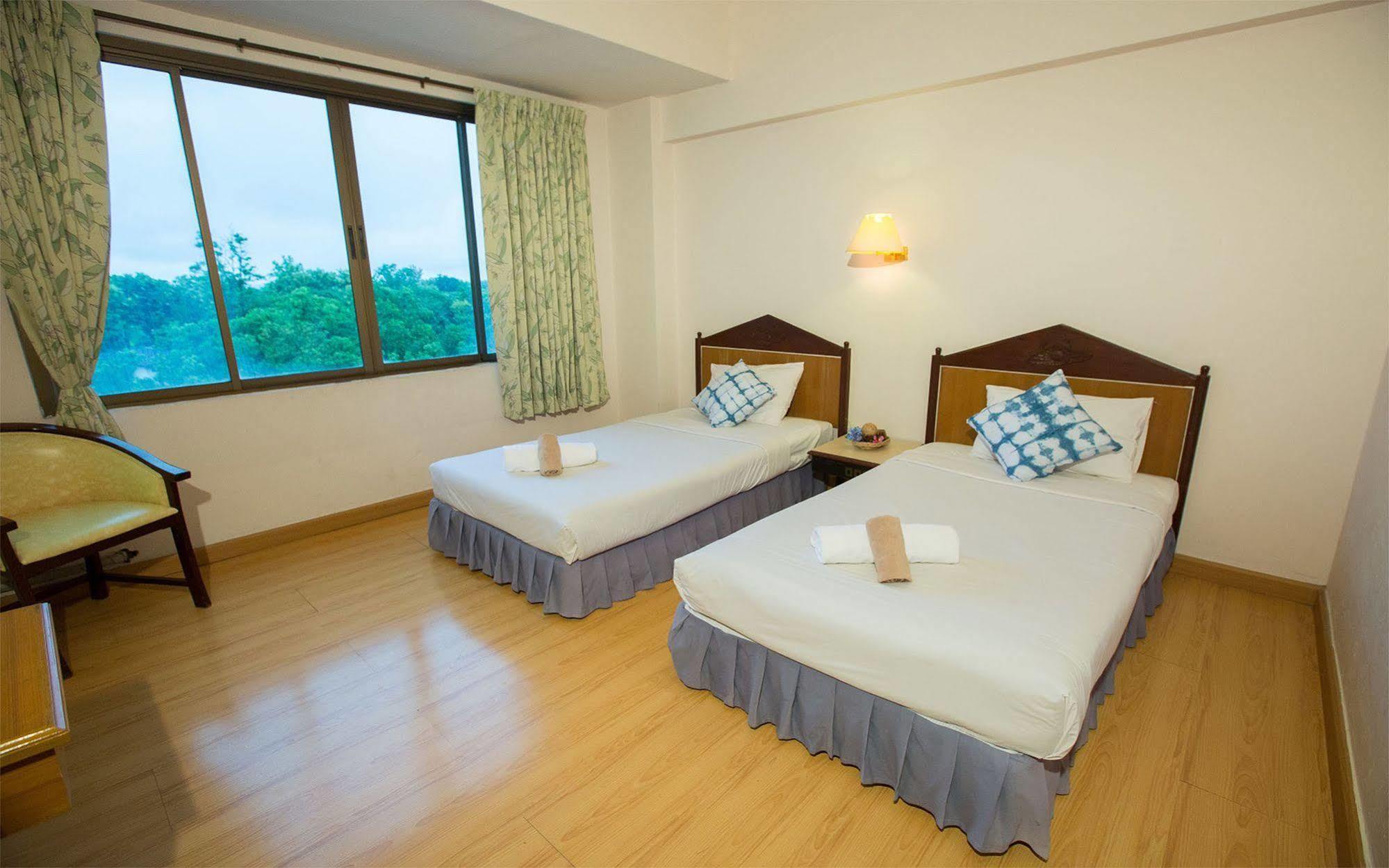 Phrae Nakara Hotel Eksteriør billede