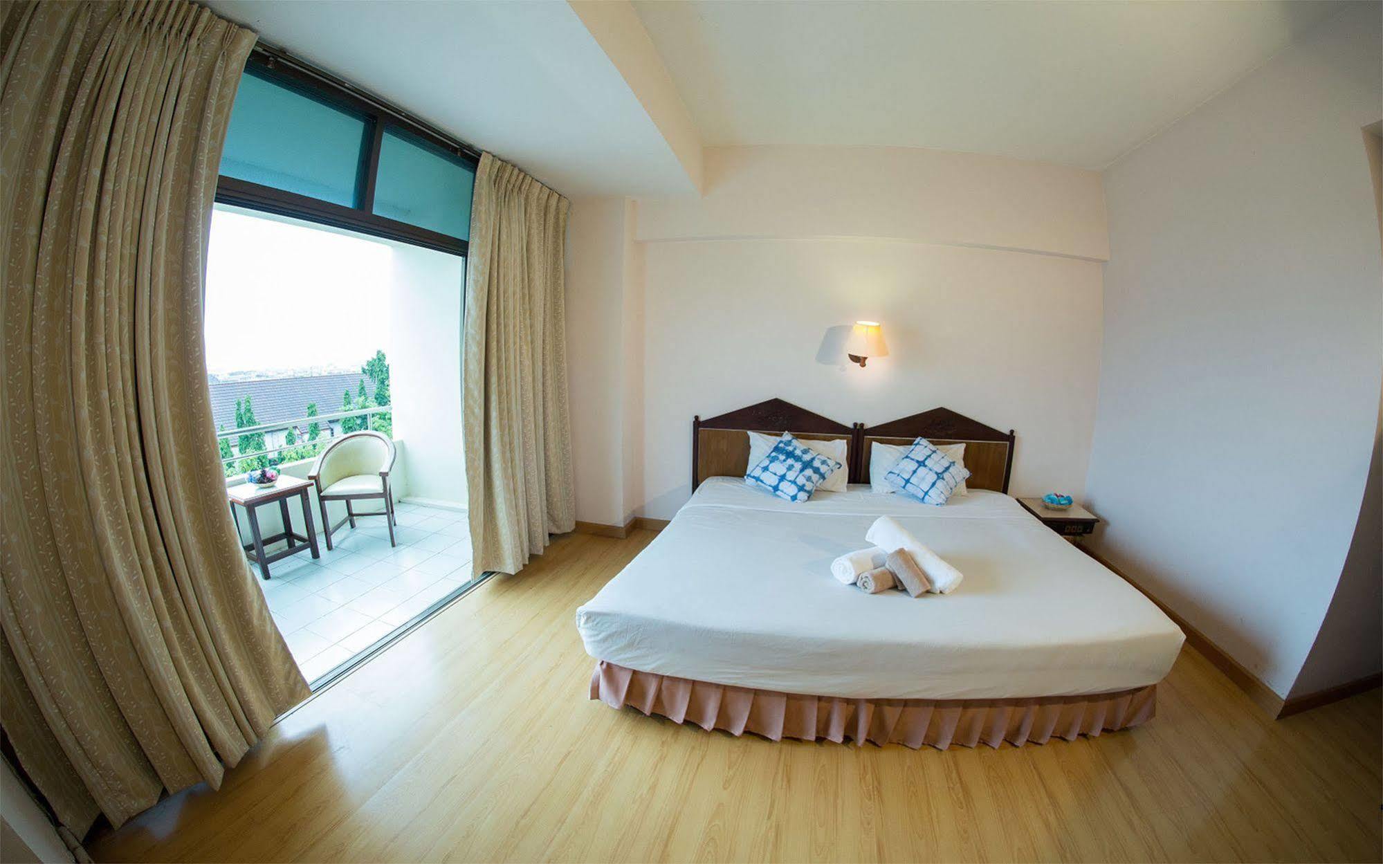 Phrae Nakara Hotel Eksteriør billede